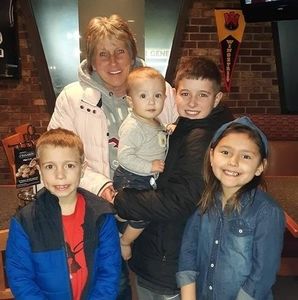 Meet your Posher, Janis